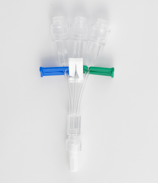 FlowArt Triple Lumen Needle Free Valve